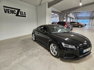 Audi TT Coupé 1.8 TFSI S-Line 180 hk Cockpit