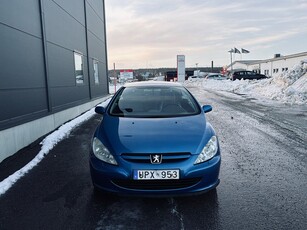 Peugeot 307 CC 2.0 136hk Skinn