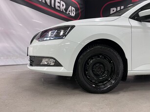 Skoda Fabia 1.2 TSI Style 2 ägare PDC Låg års Euro 6 SoV