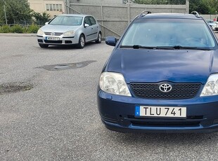 Toyota Corolla Kombi 1.6 VVT-i Automat,