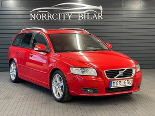 Volvo V50 1.6 D Summum / Helskinn / P-sensorer / D-Värmare