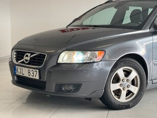 Volvo V50 D2 Momentum Drag Värmare PDC Skin Facelift 2 Ägare