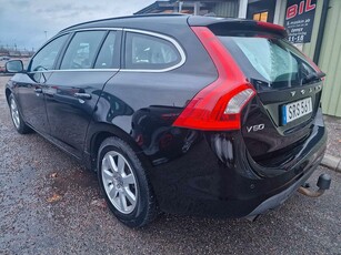 Volvo V60 2.0T Automat Momentum Euro 5