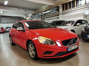 Volvo V60 D3 Geartronic Momentum, R-Design Euro 5& Nybesikta