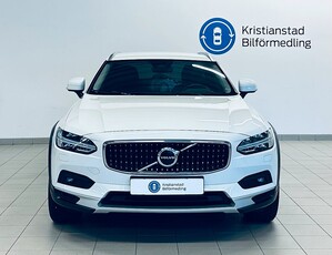 Volvo V90 Cross Country B4 AWD Aut. Carplay, Läder,Drag,V-hjul