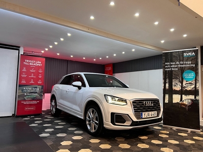 Audi Q2 2.0 TDI quattro S Tronic Proline Euro 6 cockpit