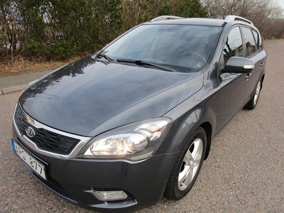 Kia CEED cee'd_sw 1.6 CRDi Nybes