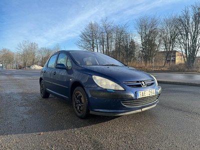 Peugeot 307 5-dörrar 1.6 XT Euro 3, Nybesiktad