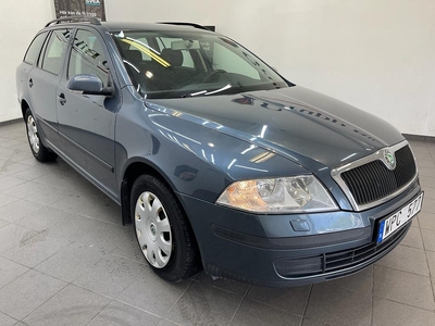 Skoda Octavia Kombi 1.6 MPI 102hk