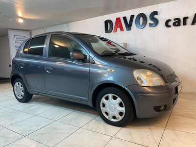 Toyota Yaris 5-dörrar 1.0 VVT-i NyBes