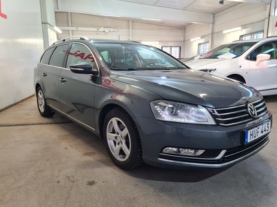 Volkswagen Passat 1.4 Automat,Årsskatt 756:-, 160HK,, Sport..MM