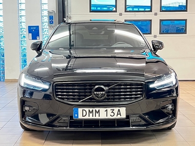 Volvo S60 T5 R-Design VOC HuD Navi P-värme Skinn 360* 250hk