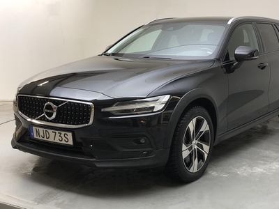 Volvo V60 B4 Cross Country AWD Mildhybrid, Diesel (197hk)