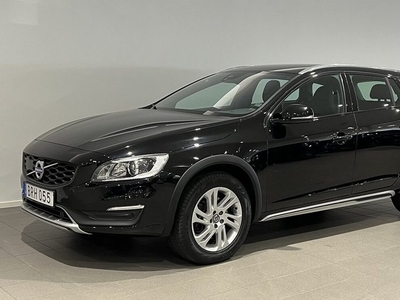 Volvo V60Cross Country D4 Classic Plus 2018, Kombi