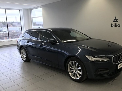 Volvo V90B4 Bensin Momentum Advanced Edition 2021, Kombi