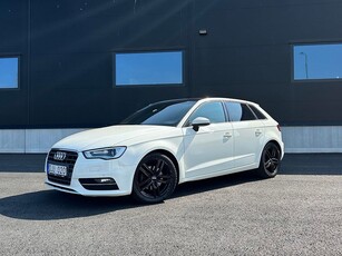 Audi A3 Sportback 2.0 TDI S Tronic, Maxutrustad - 2 ÄG