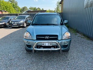 Hyundai Tucson 2.7 V6 4WD Shiftronic Nybes Skinn Drag Lågmil