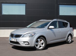 Kia CEED cee'd_sw 1.6 CRDi / Årskatt 1520 kr / 10.800 Mil