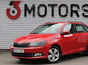 Skoda FabiaKombi 1.2 TSI Dragkrok Sensorer CarPlay Låga mil 2017, Kombi