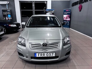 Toyota Avensis Liftback 2.0 D-4 VVT-i Automat 147hk