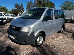 Volkswagen Caravelle 2.5 TDI Euro 4 (FD Polis) Ny servad