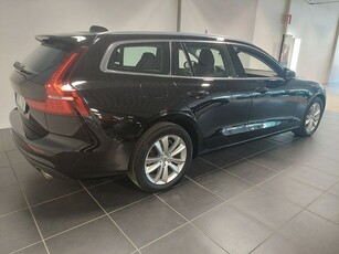 Volvo V60 B4 Diesel Momentum Advanced SE