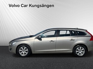 Volvo V60 D2 DRIVe Momentum Läder P-Värmare