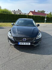 Volvo V60 D2 Powershift,Euro 5,Nyservad,Bra Skick