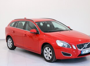 Volvo V60 T3 Momentum Lågmil 150hk