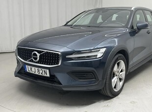 Volvo V60D4 Cross Country AWD 2020, Kombi