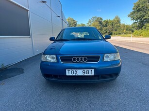 Audi A3 5-dörrar 1.6, Nybesiktigad