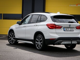 BMW X1 xDrive20d 190hk Sport line | PANORAMA | KAMERA | 19