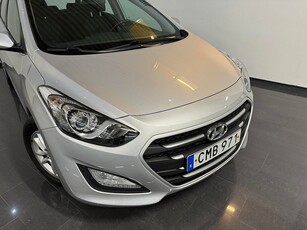 Hyundai i30 5-dörrar 1.6 CRDi Euro 6 PDC