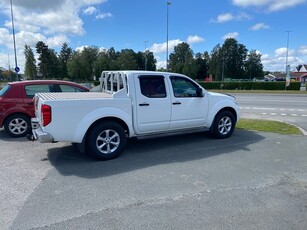 Nissan Navara A traktor fint skick Dubbelhytt 2.5 dCi 4x4