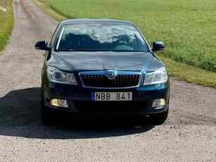 Skoda Octavia 1.6 TDI | NYBES | DRAG | 0% KONTANTINSATS 3,95%