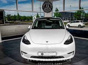 Tesla Model Y Long Range AWD Autopilot / Hemleverans /