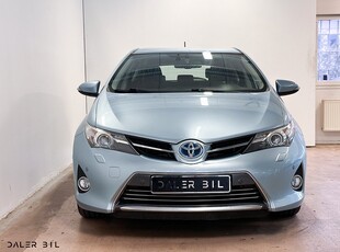 Toyota Auris Hybrid e-CVT B-Kamera Parkeringssensorer Navi