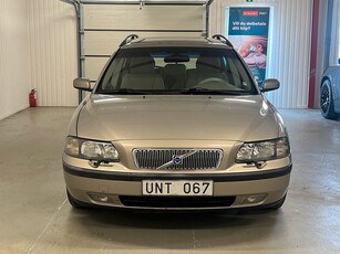 Volvo V70 2.4 Besiktigad Drag Fin