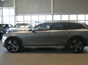 Volvo V90 Cross Country D4 AWD 190hk Advanced SE Drag