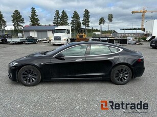 Tesla Model S Long Range AWD