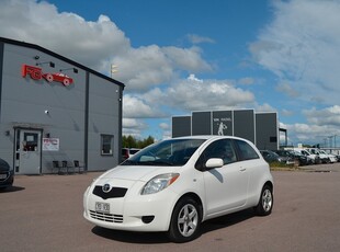 Toyota Yaris 1.5 VVT-i 107 hk Automat Lågmil Toppskick