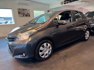 Toyota Yaris 5-dörrar 1.33 VVT-i Style B-kamera Aut M-värmare