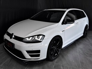 Volkswagen Golf R Pano Dynaudio Sportavgas Maxton 300hk