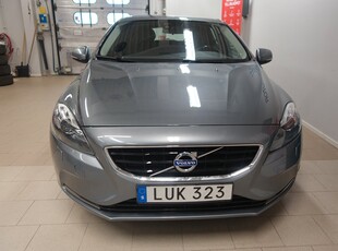 Volvo V40 D2 Momentum Euro 5