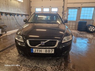 Volvo V50 1.6 D2 Momentum Euro 4 Nybes. Nyservad