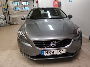 Volvo V40 D2 Momentum Euro 6