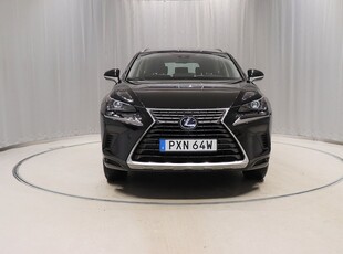 Lexus NX 300h 2,5 E-CVT 197 hk Hybrid Drag Backkamera