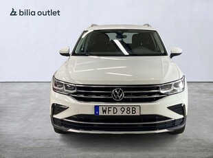 Volkswagen Tiguan 2.0 TDI 4M Elegance 200hk Cockpit Drag