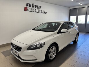 Volvo V40 T2 6-VXL/Nyservad/Värmare/Bluetooth/Finans