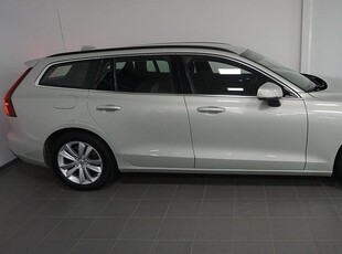 Volvo V60 B4 Bensin Mom Adv Navi Pro Edition Backkamera, Navigation